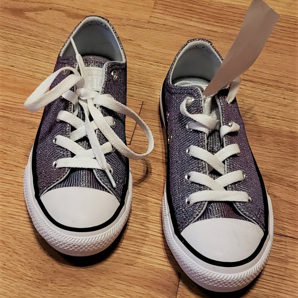 Size 1 (Youth) - Converse All-Star -purple sparkle - NEW
